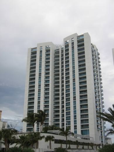 Image 1 of Aquazul - Lauderdale-By-The-Sea, FL